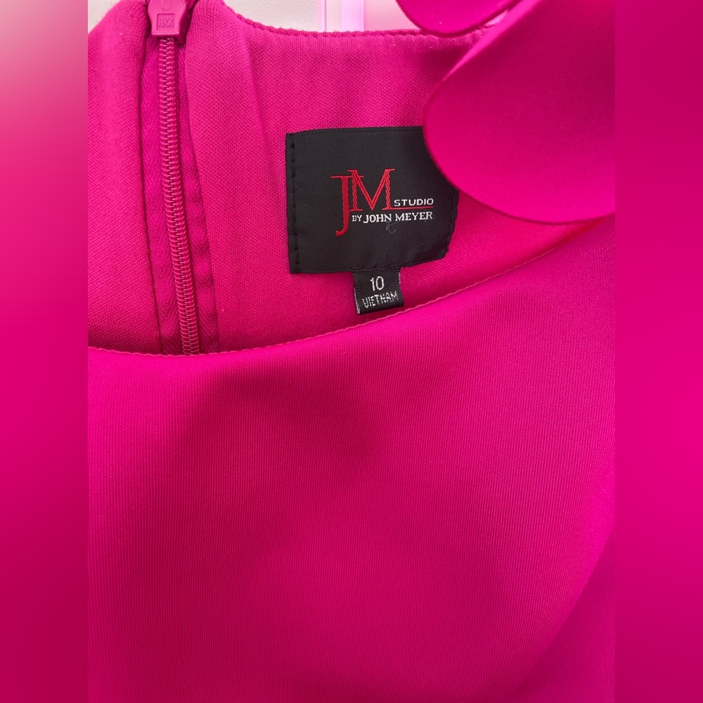 Fuchsia evening gown dress flower petal detail long dress size 10 JM Studio - Picture 2 of 9